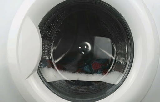 стиральная машина Ariston не сливает воду